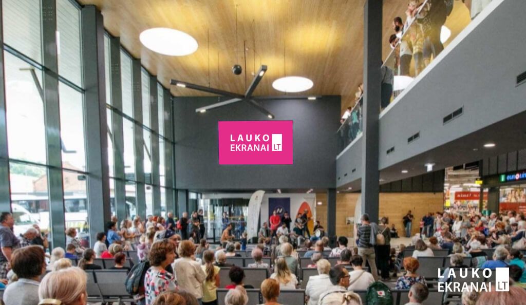 Lauko media ekranas „Kauno autobusų stotis, laukimo salė“, Kaune