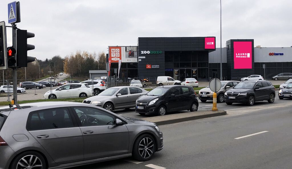 Lauko ekranas „Baltupiai“, Vilniuje