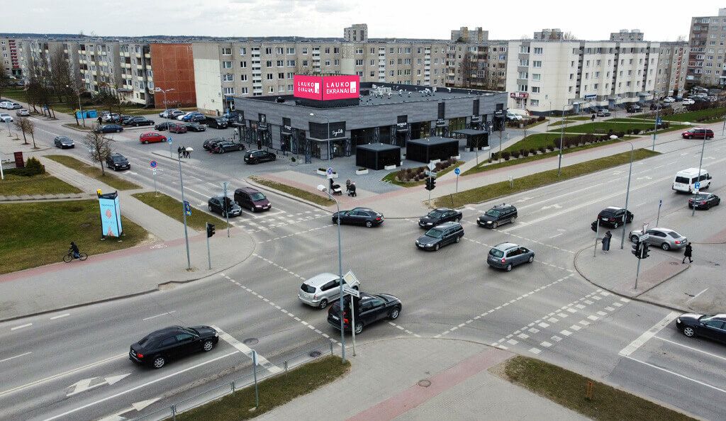 Lauko media ekranas „Centras“, Mažeikiuose