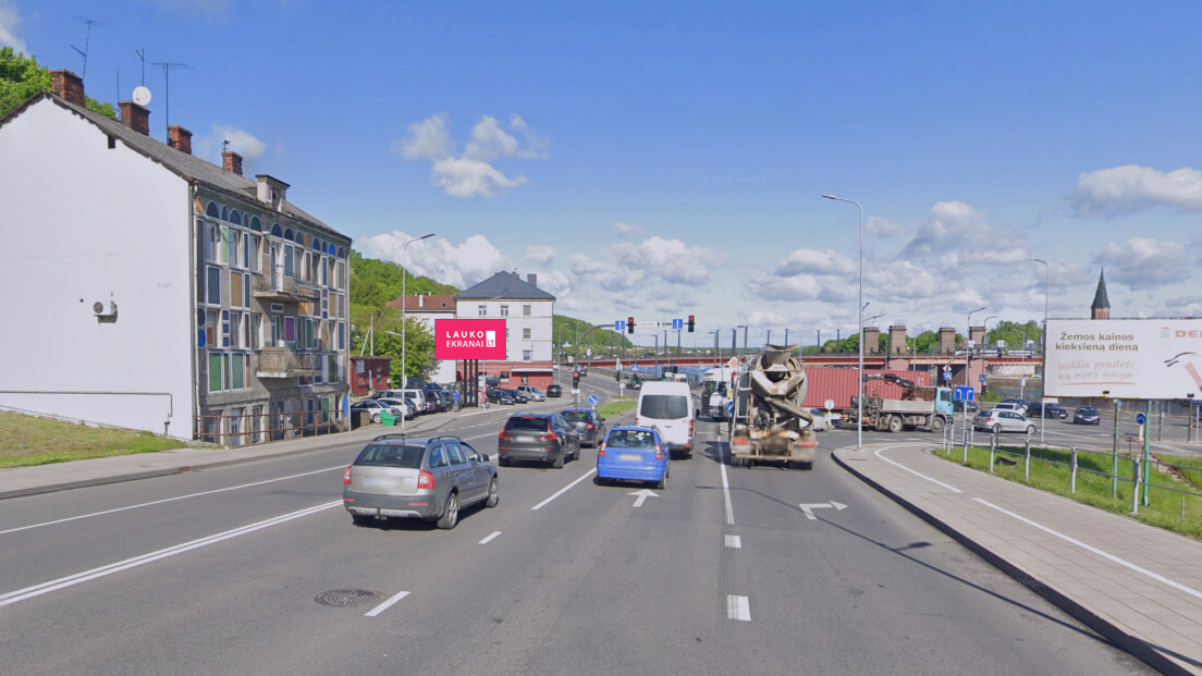 Lauko ekranas Kaune Centras / Senamiestis - Veiverių g., H. ir O. Minkovskių g. sankryža, Kaunas