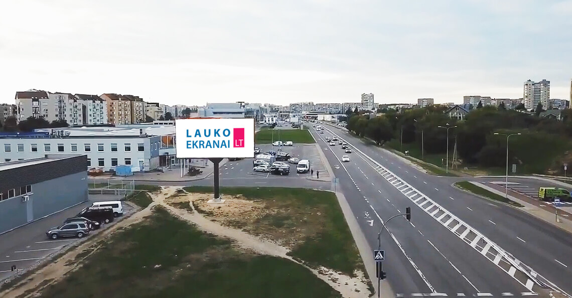 LAUKO MEDIA EKRANAS - „SENUKAI“, Vilniuje
