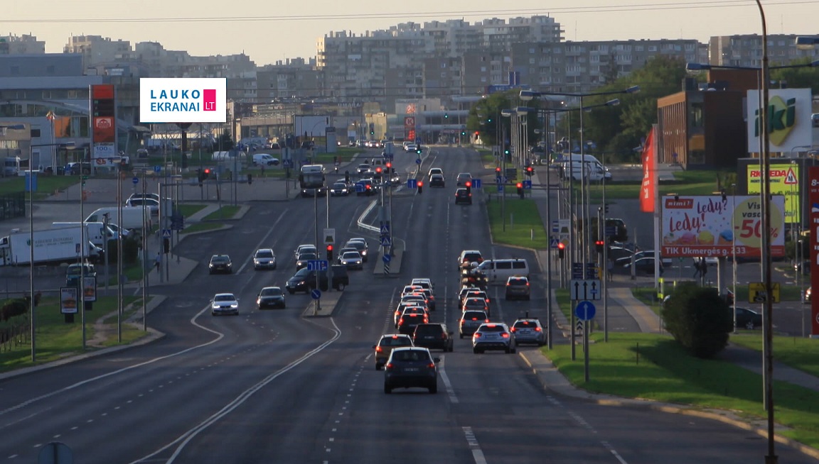 Lauko ekranas SENUKAI, Ukmergės g. 248, Vilniuje